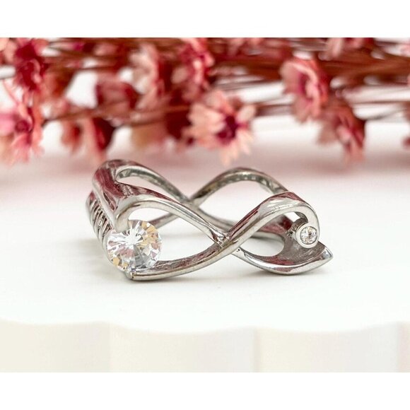 Silver Toned Infinity Double Barrel CZ Gemstone Vintage Ring - sz 9.75 - Picture 1 of 10